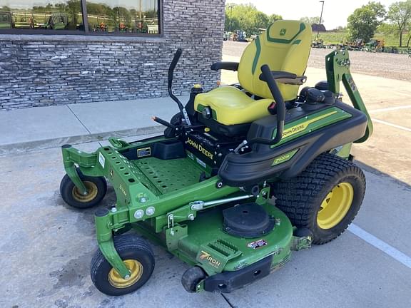 Image of John Deere Z920M equipment image 3
