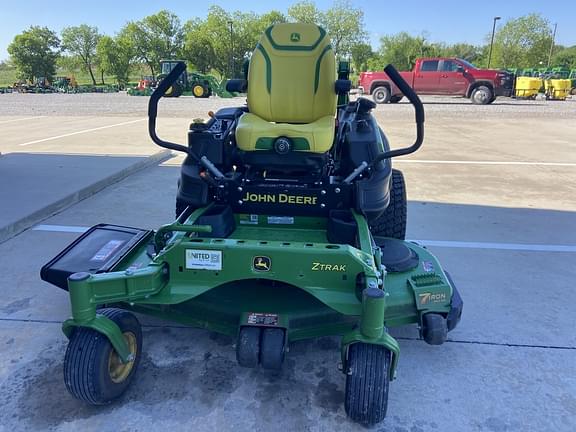 Image of John Deere Z920M equipment image 4
