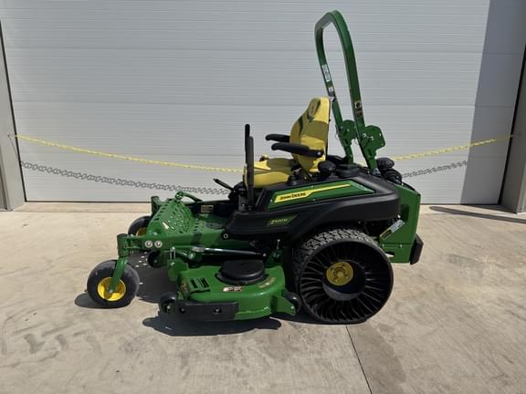 Image of John Deere Z920M Primary image