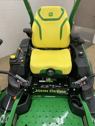 Main image John Deere Z920M
