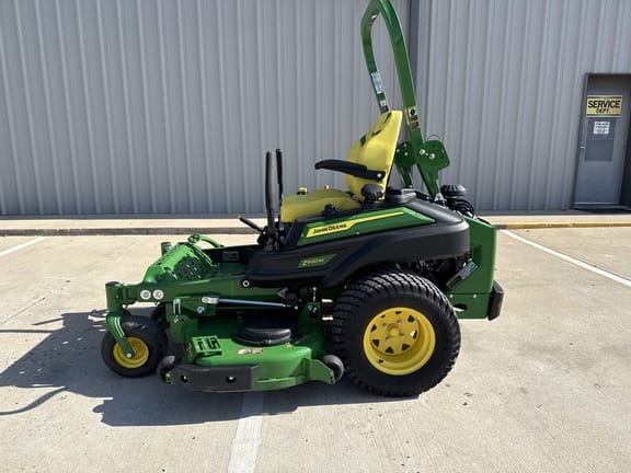 Main image John Deere Z920M