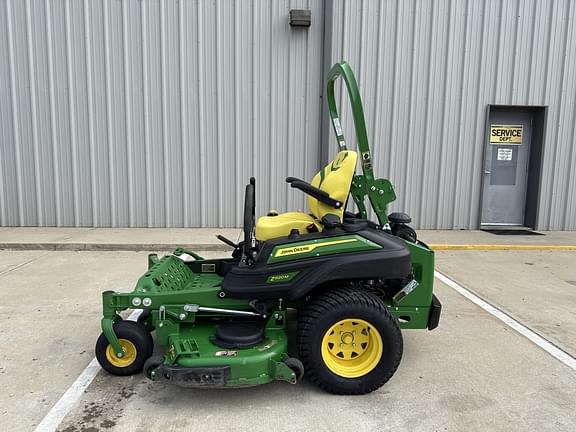 Image of John Deere Z920M equipment image 1