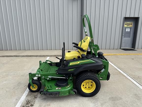 Image of John Deere Z920M Primary image