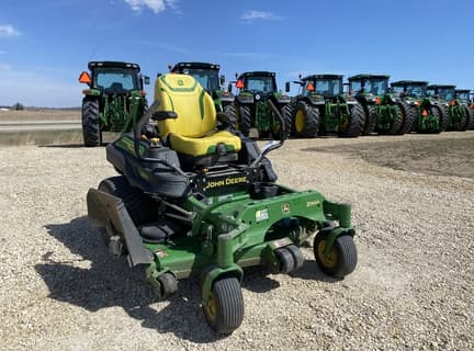 Image of John Deere Z930M equipment image 2