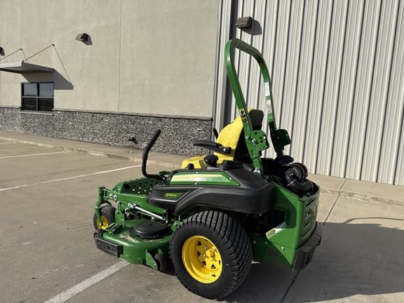 Image of John Deere Z930M equipment image 2