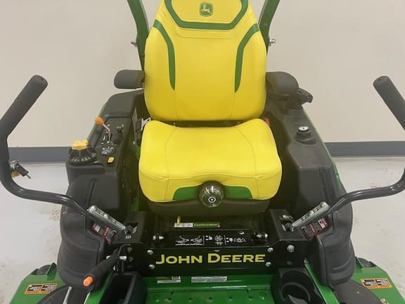 Image of John Deere Z930M equipment image 4