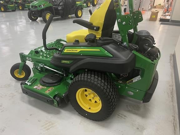 Image of John Deere Z930M equipment image 3