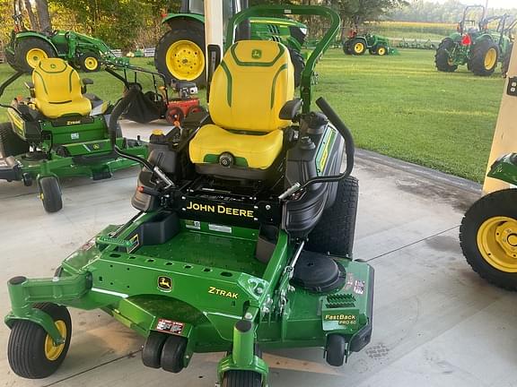 Image of John Deere Z930M Primary image