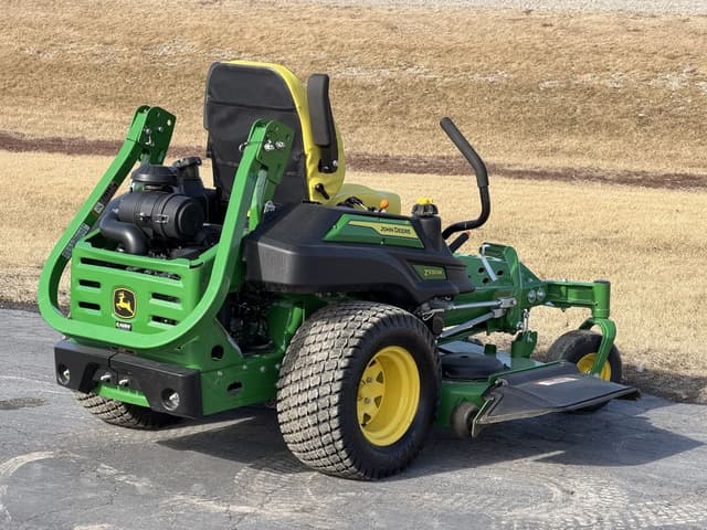 Image of John Deere Z930M equipment image 3
