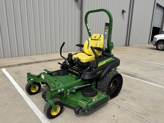 Image of John Deere Z930M equipment image 2