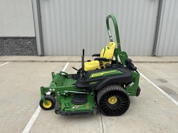 Main image John Deere Z930M