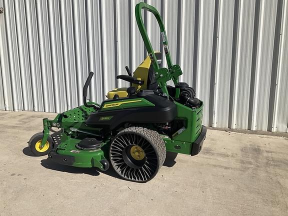 Image of John Deere Z930M equipment image 2