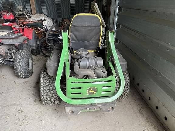 Image of John Deere Z930M equipment image 3