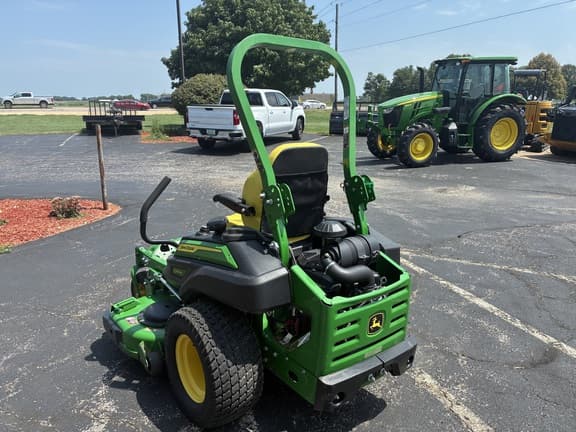 Image of John Deere Z930M equipment image 3