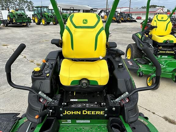 Image of John Deere Z930M equipment image 4