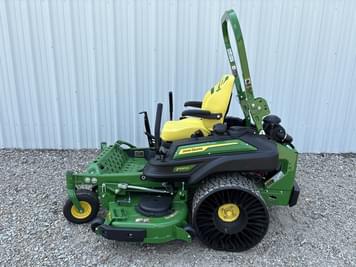 Main image John Deere Z930M