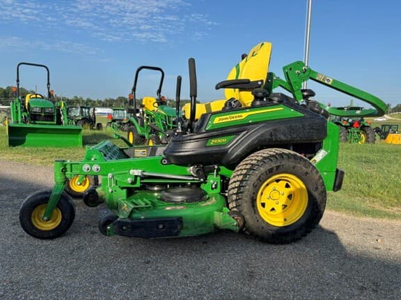 Image of John Deere Z930M equipment image 2