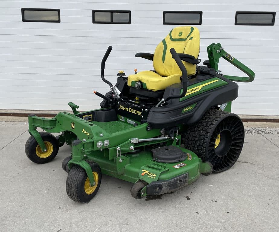Image of John Deere Z930M Primary image