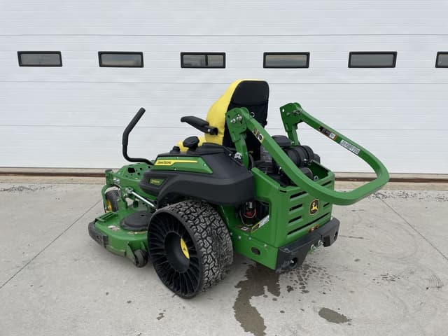 Image of John Deere Z930M equipment image 4