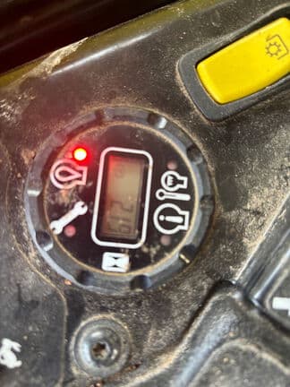 Image of John Deere Z930M equipment image 4