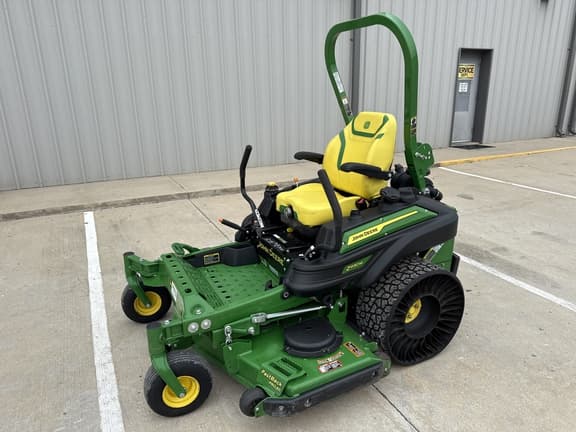 Image of John Deere Z930M equipment image 2