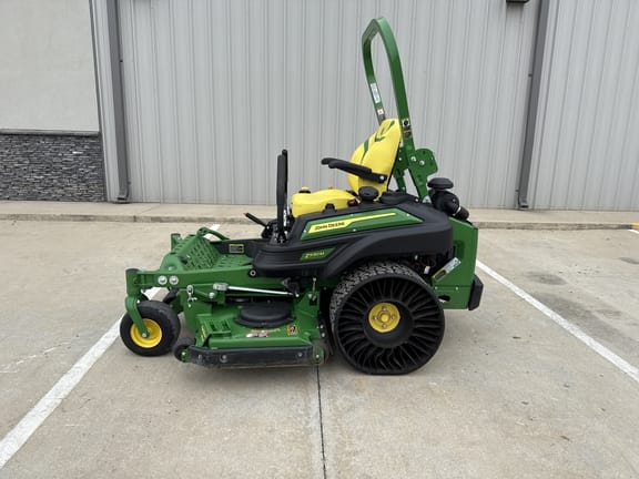 2024 John Deere Z930M Equipment Image0