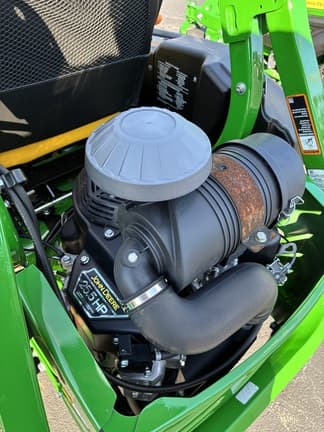 Image of John Deere Z930M equipment image 4