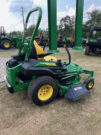 Image of John Deere Z930M equipment image 2