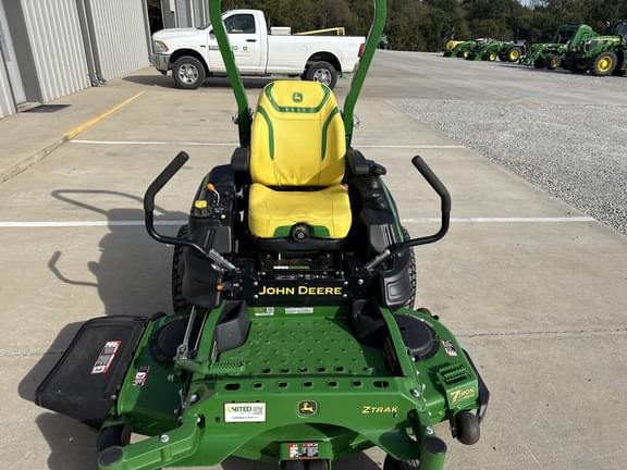 Image of John Deere Z930M equipment image 3