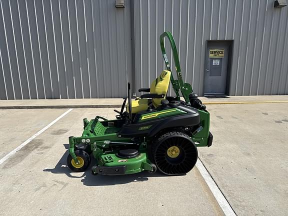 Image of John Deere Z930M Primary image