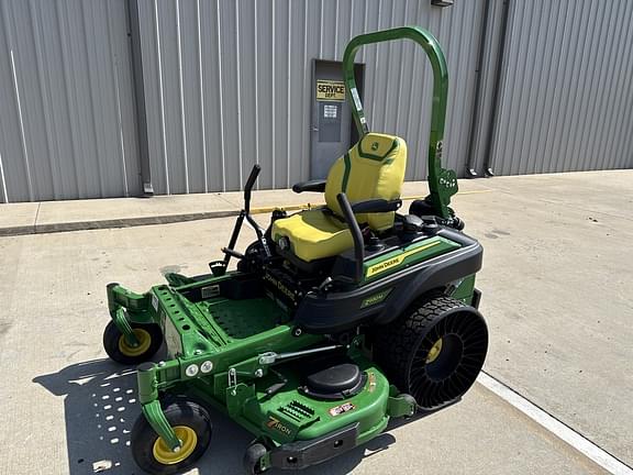Image of John Deere Z930M equipment image 3