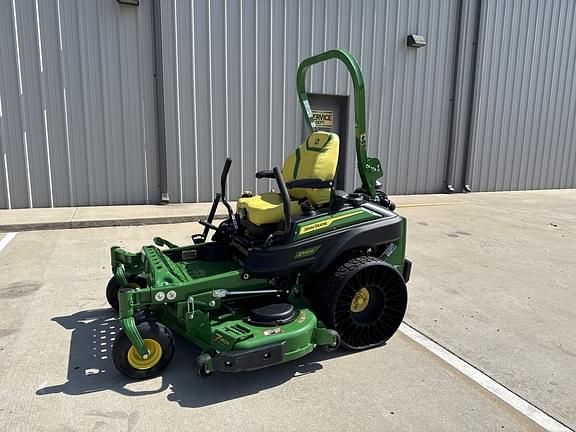 Image of John Deere Z930M equipment image 4