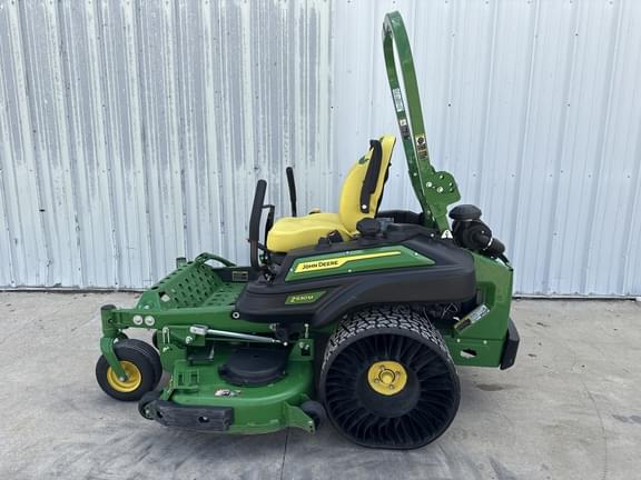 Image of John Deere Z930M Primary image