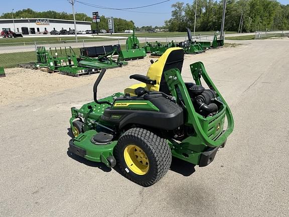 Image of John Deere Z930M equipment image 2