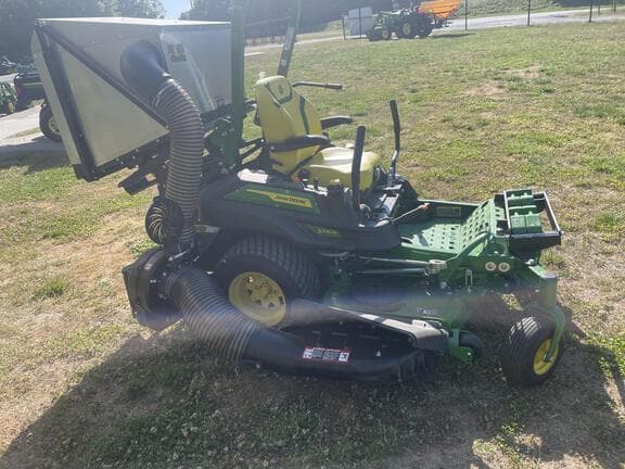 Image of John Deere Z930M equipment image 2