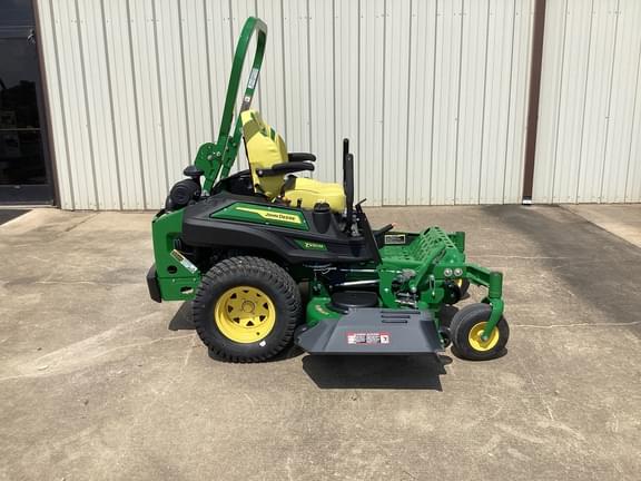 Image of John Deere Z930M equipment image 2