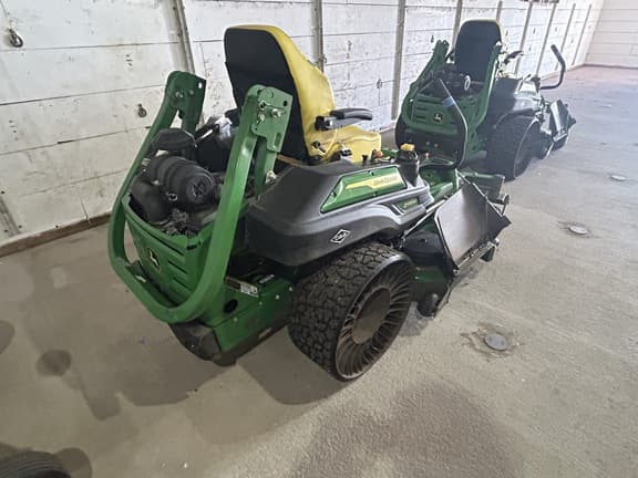 Image of John Deere Z930M equipment image 4