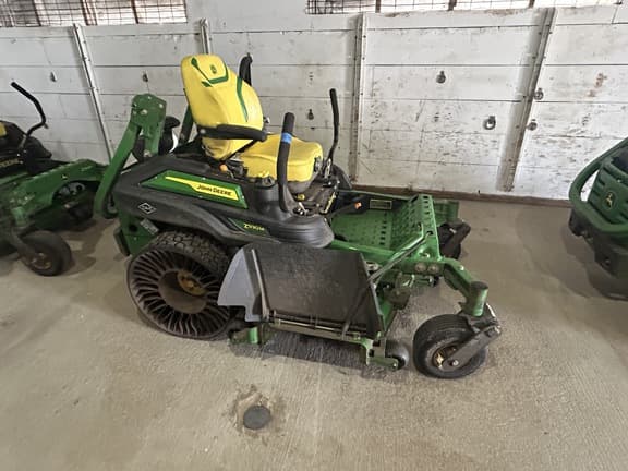 Image of John Deere Z930M equipment image 3