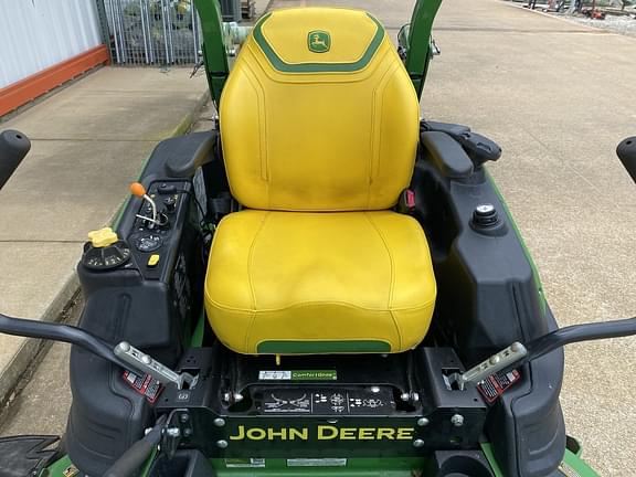 Image of John Deere Z930M equipment image 2