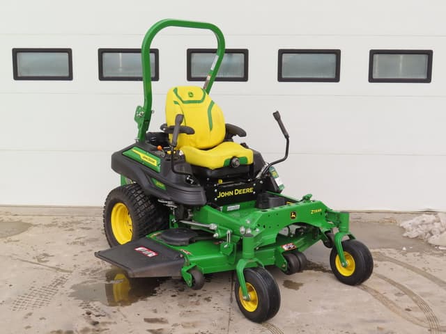 Image of John Deere Z930R equipment image 1