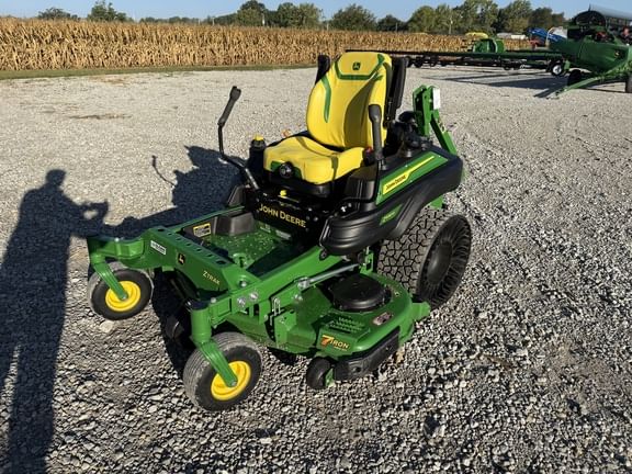 2024 John Deere Z930R Equipment Image0