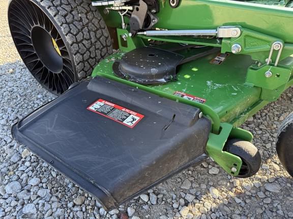 Image of John Deere Z930R equipment image 4