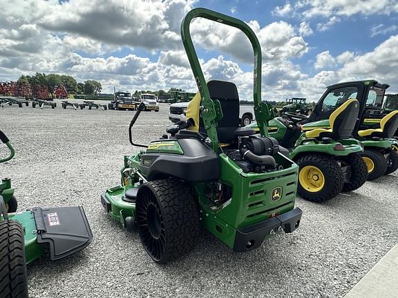 Image of John Deere Z930R equipment image 4