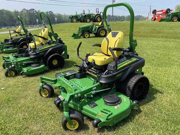 2026 John Deere Z950M Equipment Image0