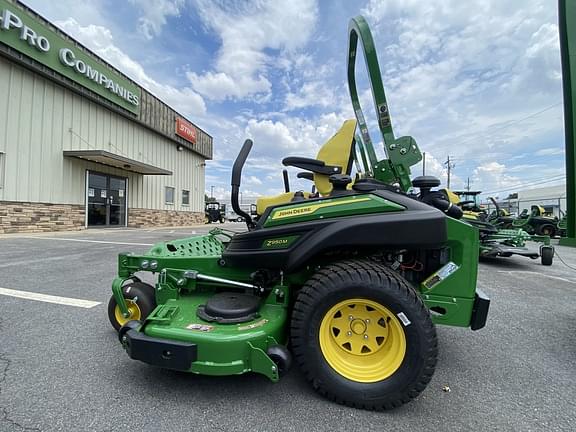 Image of John Deere Z950M equipment image 1