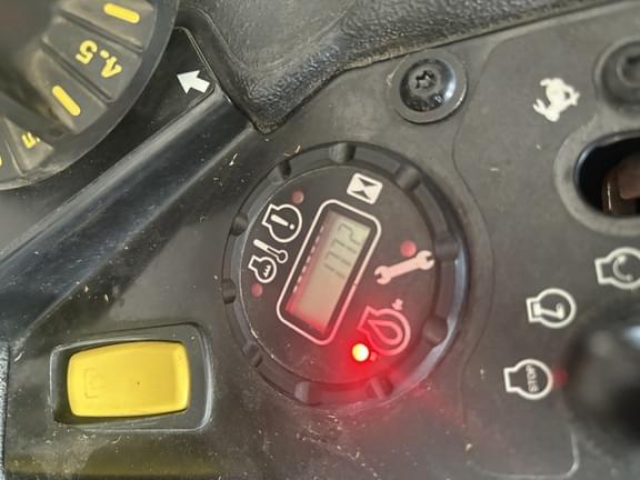 Image of John Deere Z950M equipment image 4