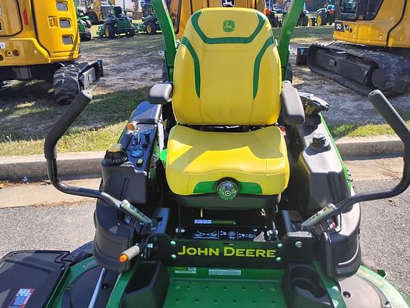 Image of John Deere Z950M equipment image 4