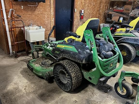 Image of John Deere Z950R equipment image 4