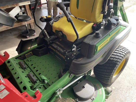 2024 John Deere Z950R Equipment Image0