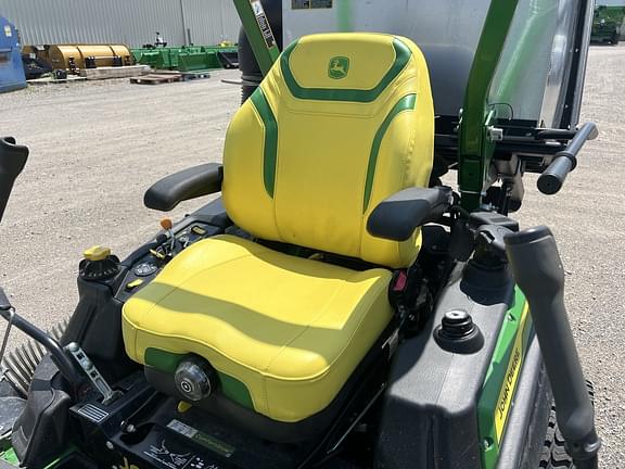 Image of John Deere Z950R equipment image 4